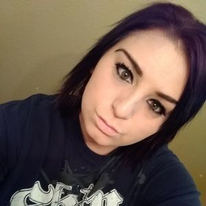 Meet your Posher, Denaya